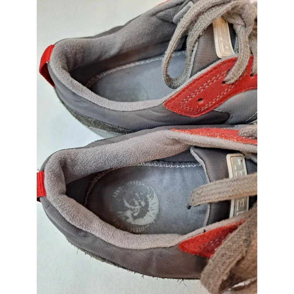 Diesel Mens Gunner Leather Sneakers Size 11 Y00326 Retro Gunmetal/Frost Grey/Red